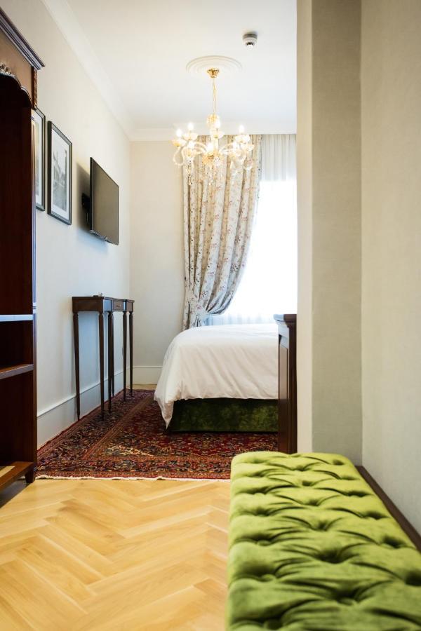 Ebel Boutique Hotel تيرانا المظهر الخارجي الصورة