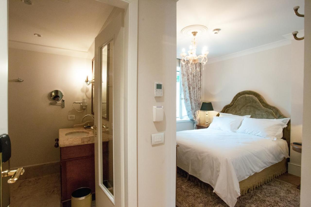 Ebel Boutique Hotel تيرانا المظهر الخارجي الصورة