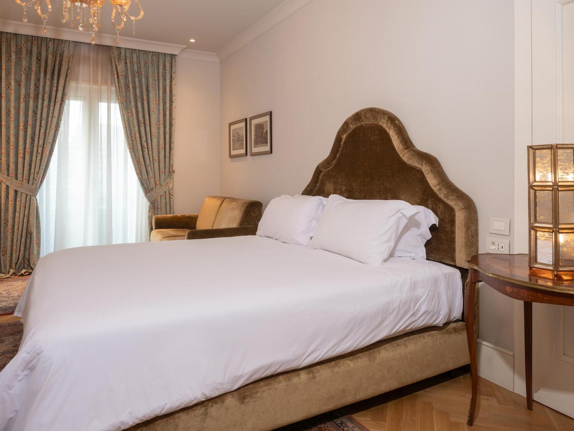 Ebel Boutique Hotel تيرانا المظهر الخارجي الصورة