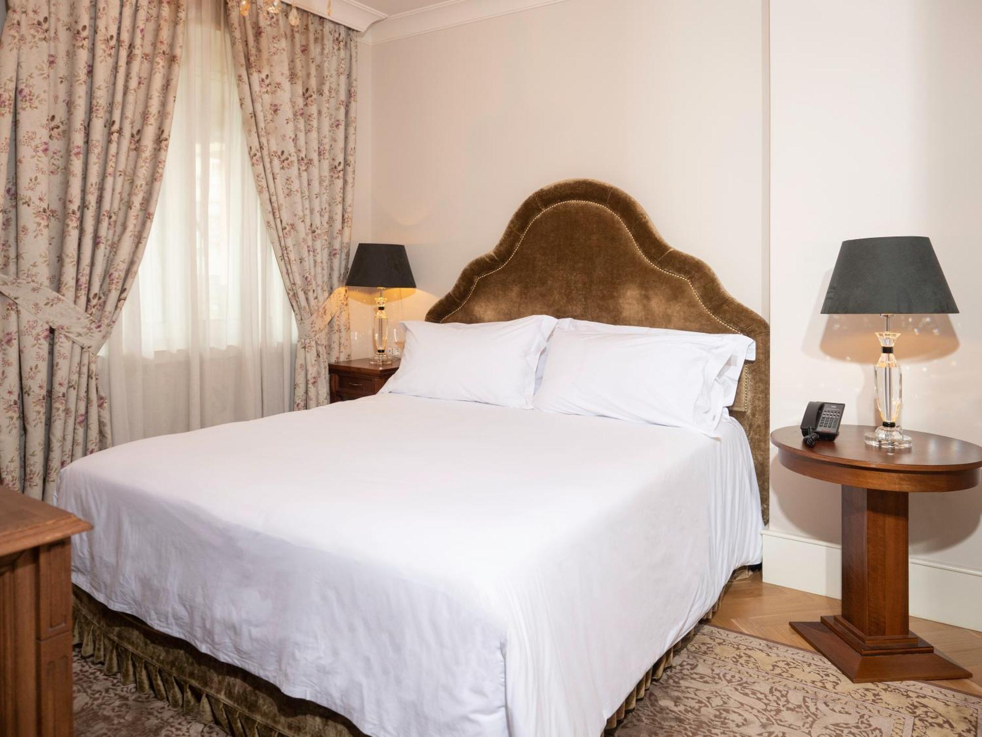 Ebel Boutique Hotel تيرانا المظهر الخارجي الصورة