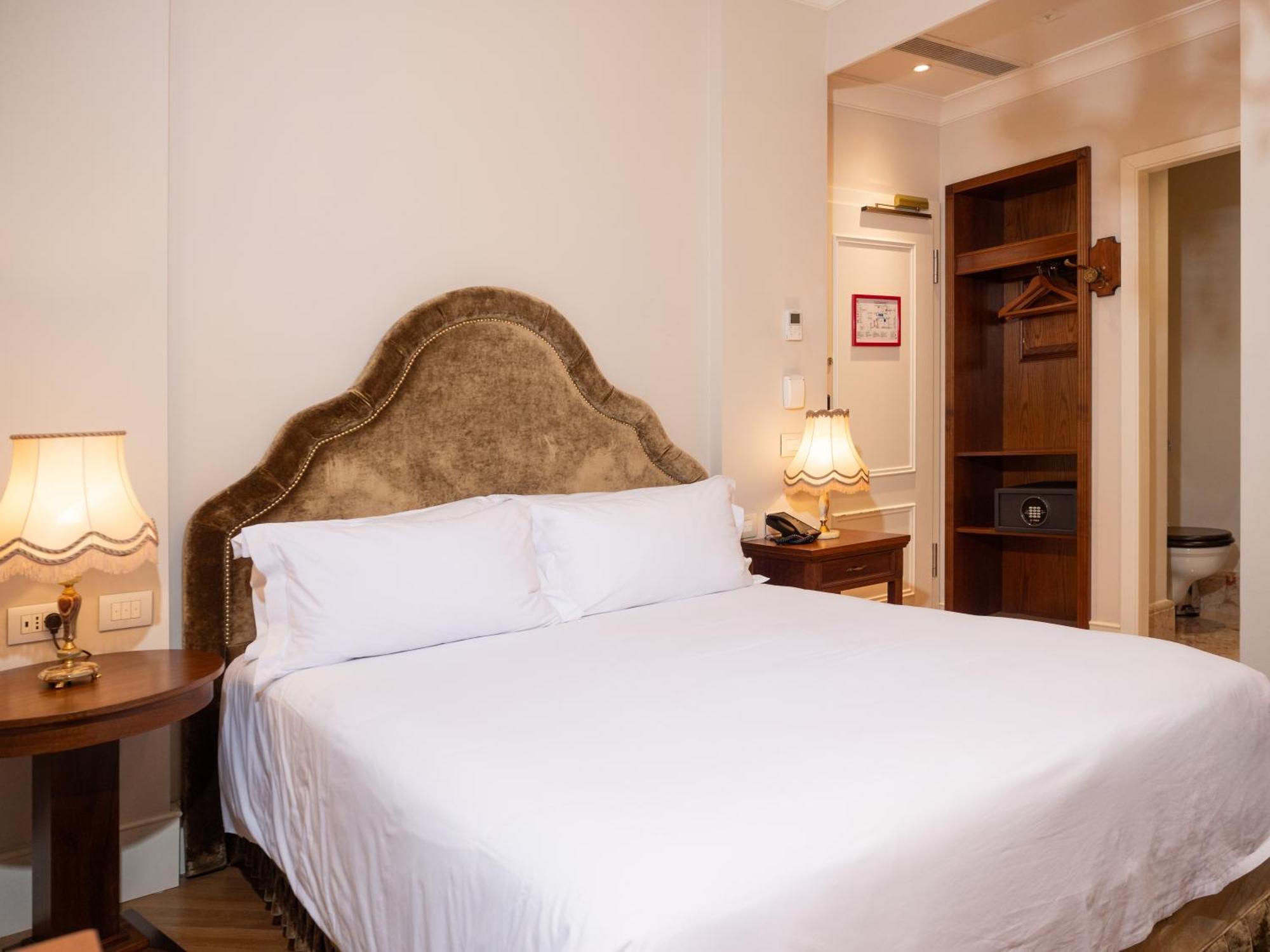 Ebel Boutique Hotel تيرانا المظهر الخارجي الصورة